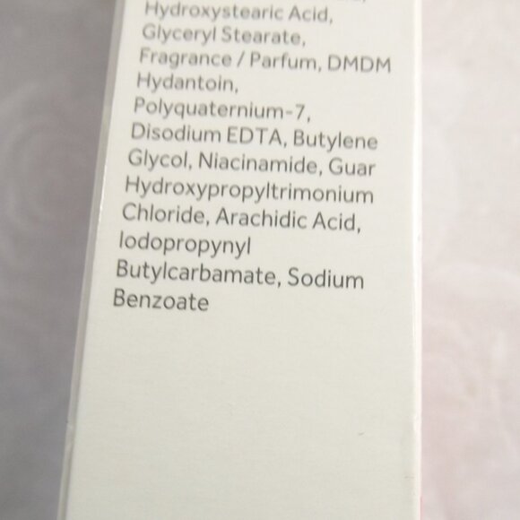 POND'S Perfect Colour Complex Beauty Cream - Picture 3 of 9